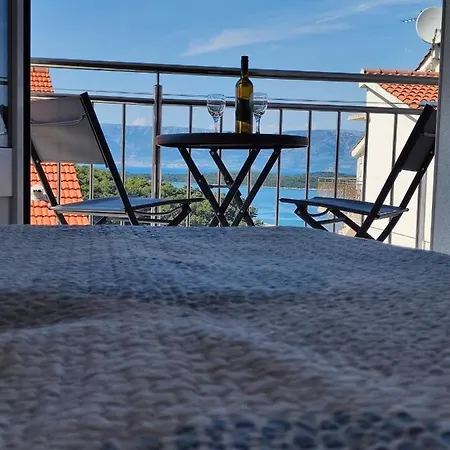 Blue Sea View Apartment