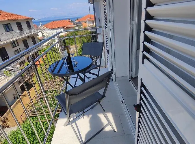 Blue Sea View شقة *